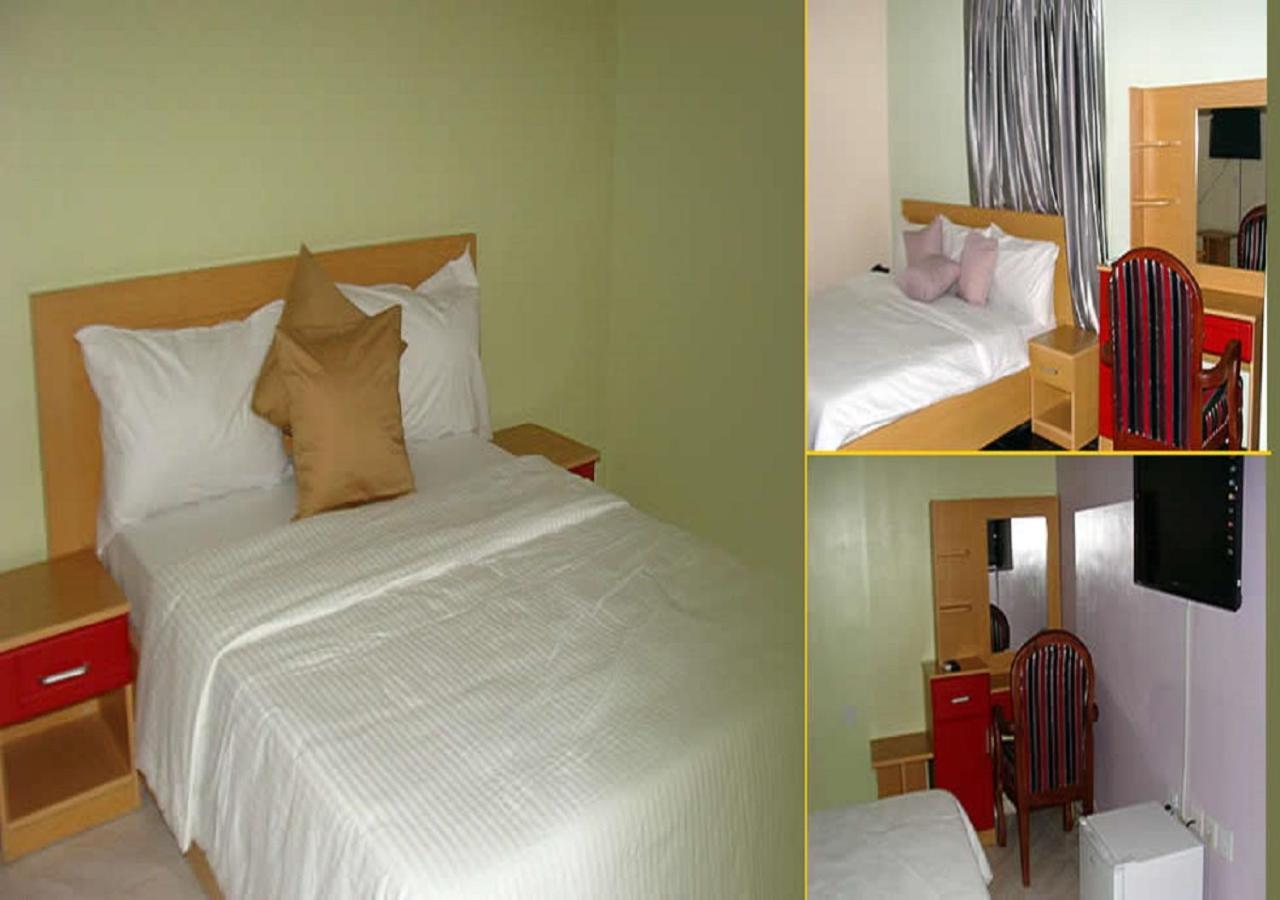 Chamcce Hotel Ajao Lagos Bagian luar foto